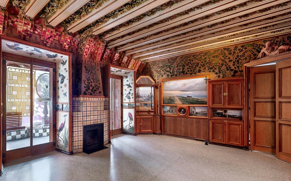Decorative painted interior of Casa Vicens in Barcelona