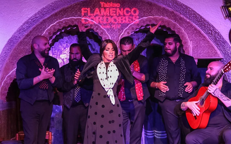 Flamenco performer on the Tablao Cordobés stage